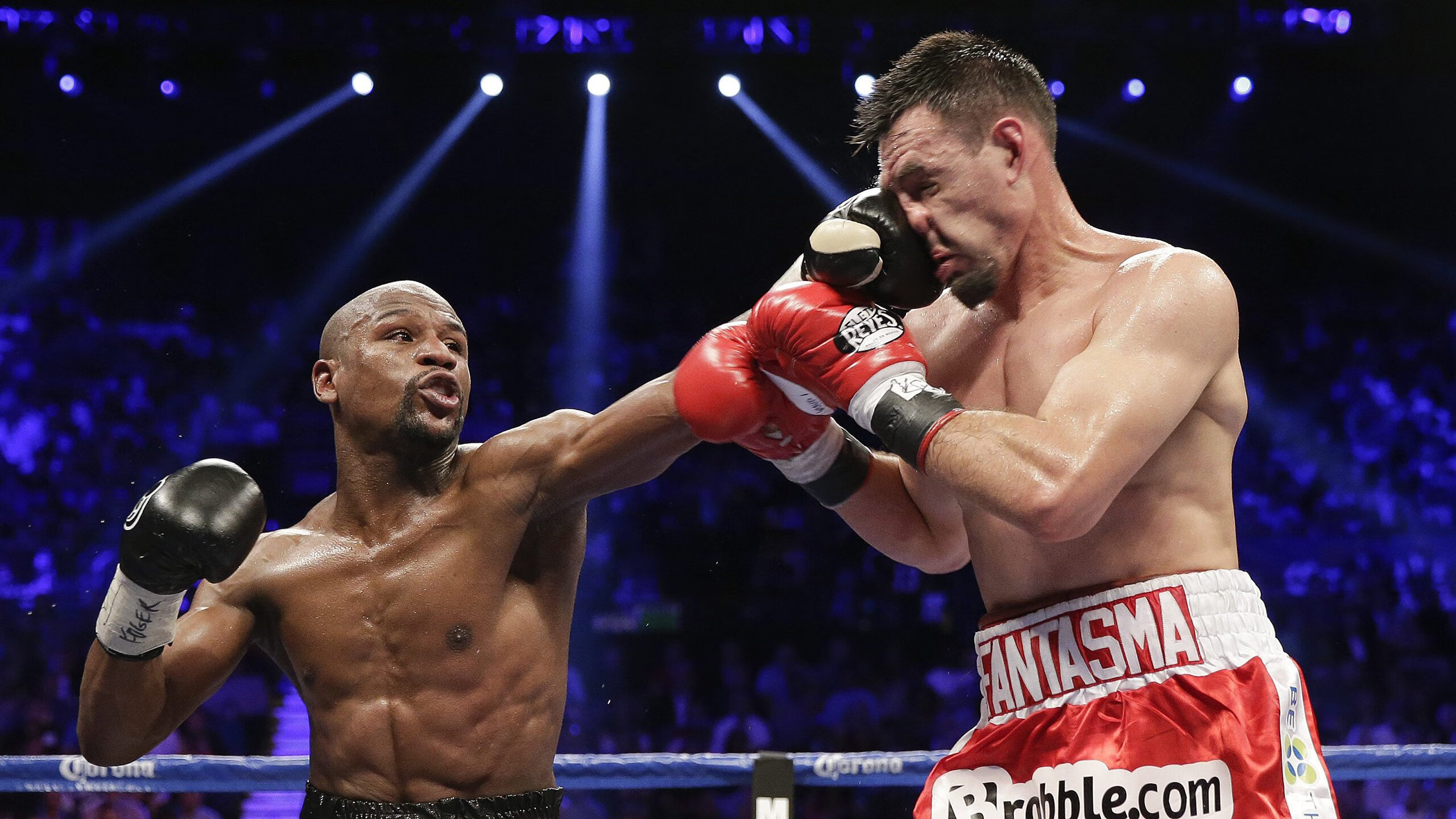 五大联赛是否更频繁使用梯度压迫封堵中场传输路径，五大联赛场均进球排行