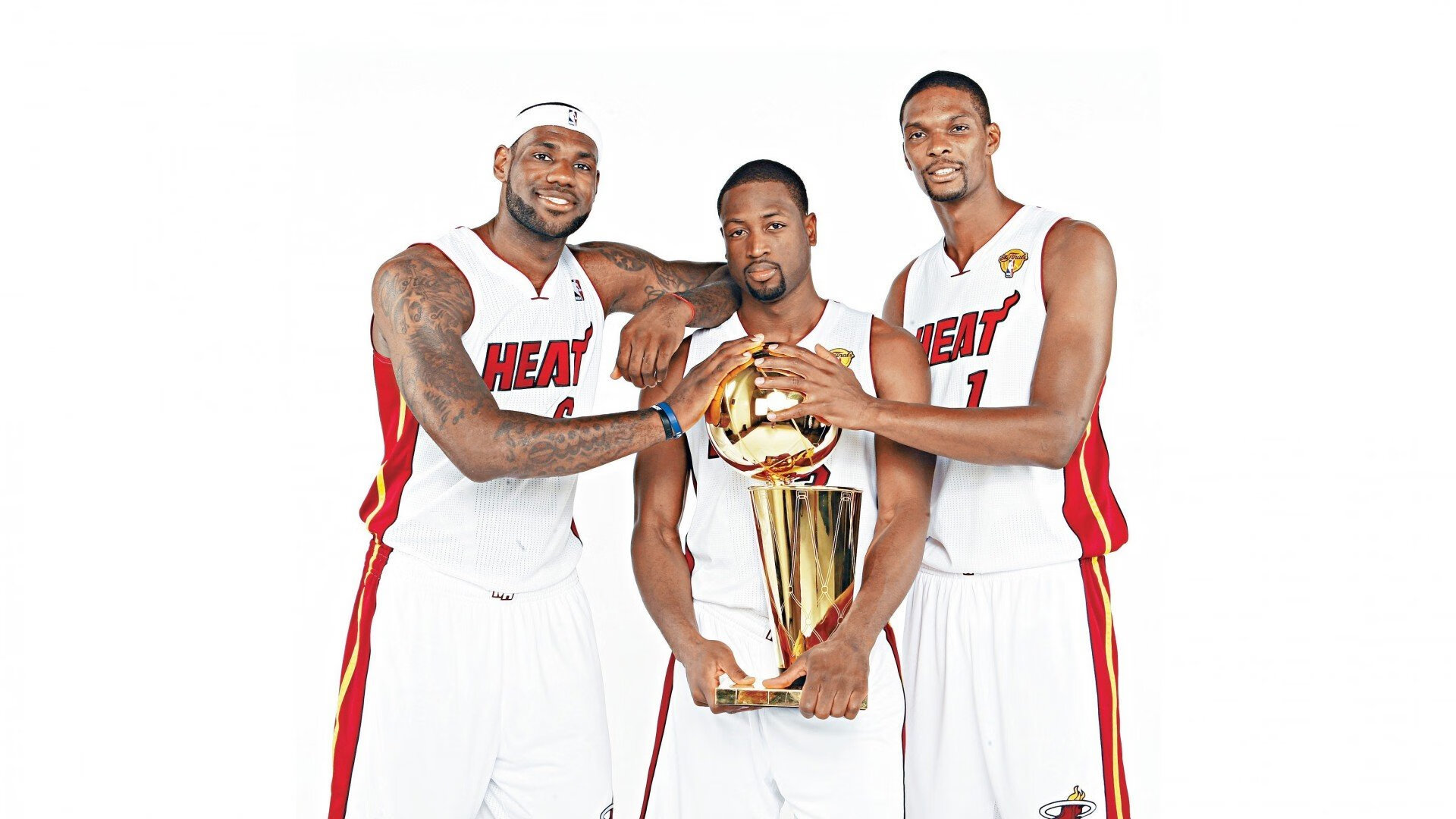 《PUBGMobile》“极限操控”线下决赛,团队操作炸裂!